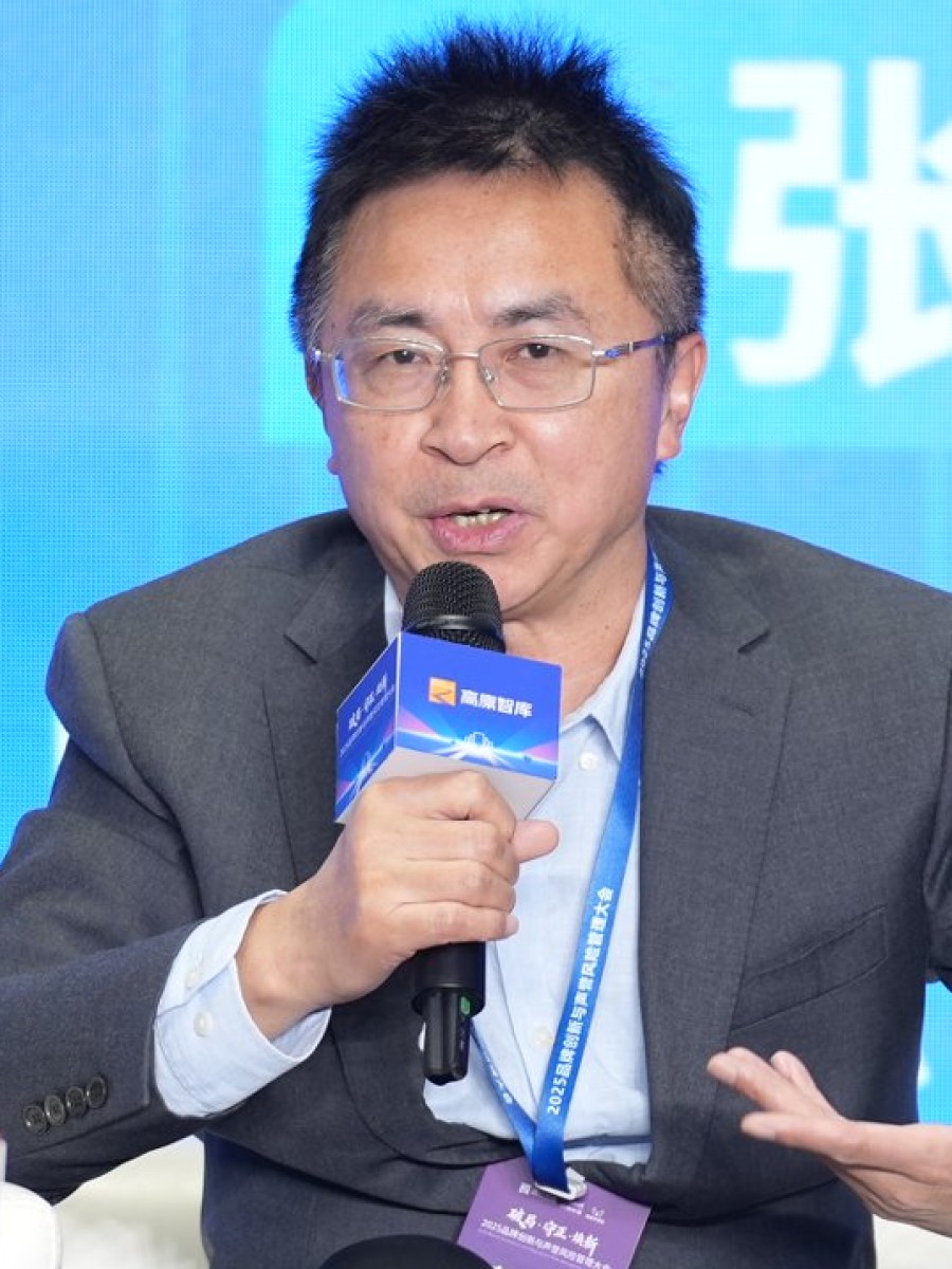 张刚肖像