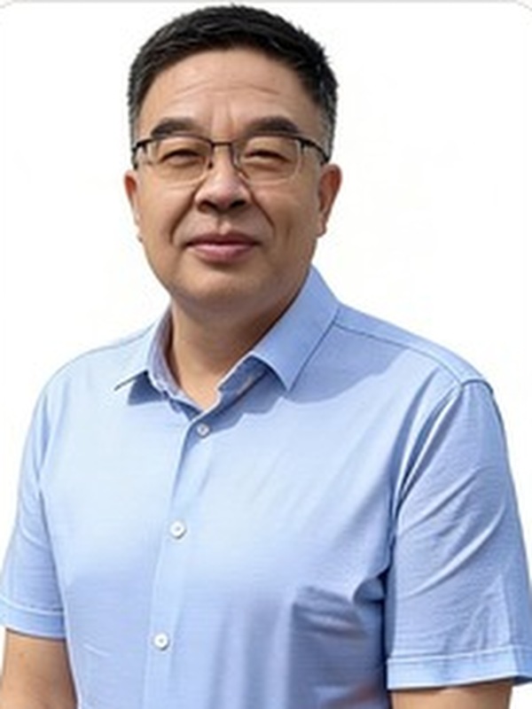 丁立捷肖像